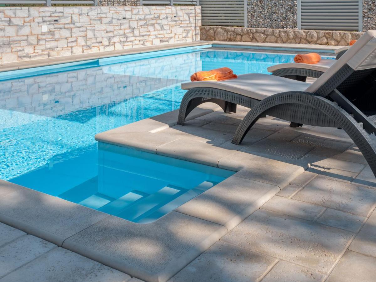 Holiday Home Lavendel - Mlk159 By Interhome Dobrinj Kültér fotó