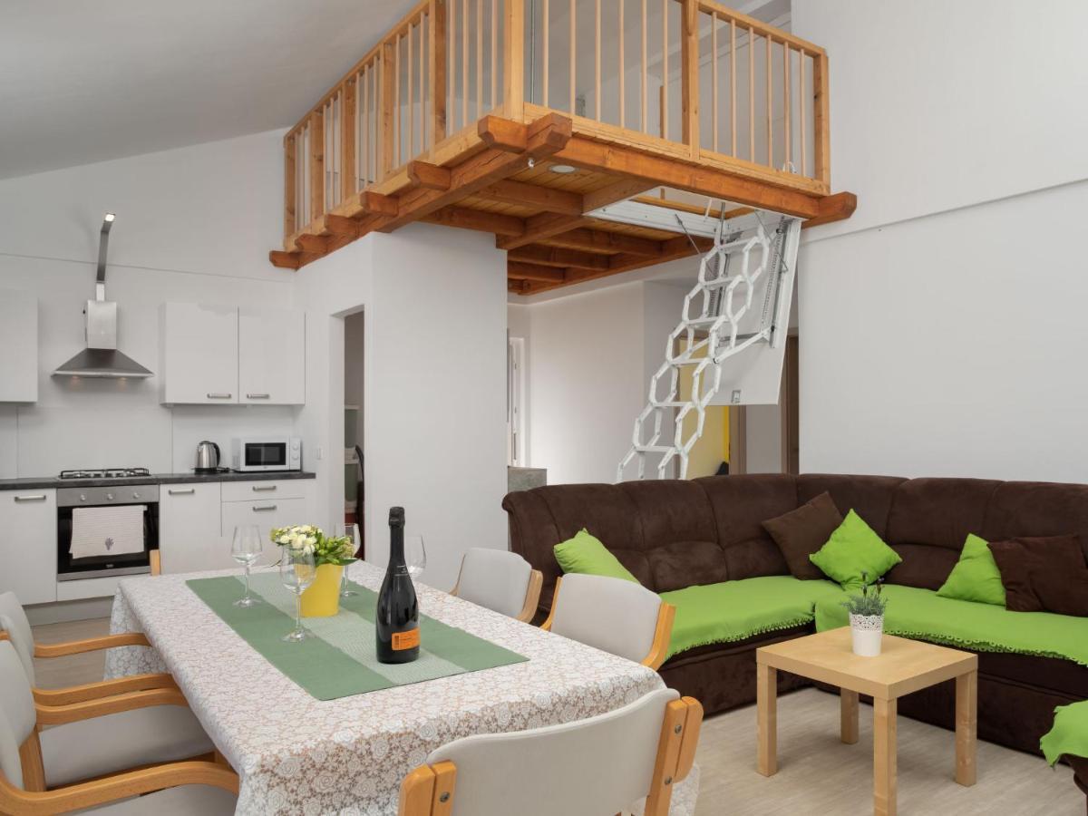 Holiday Home Lavendel - Mlk159 By Interhome Dobrinj Kültér fotó